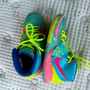 Brand:Nike size:4.5 color:neon yellow,blue,pink and orange